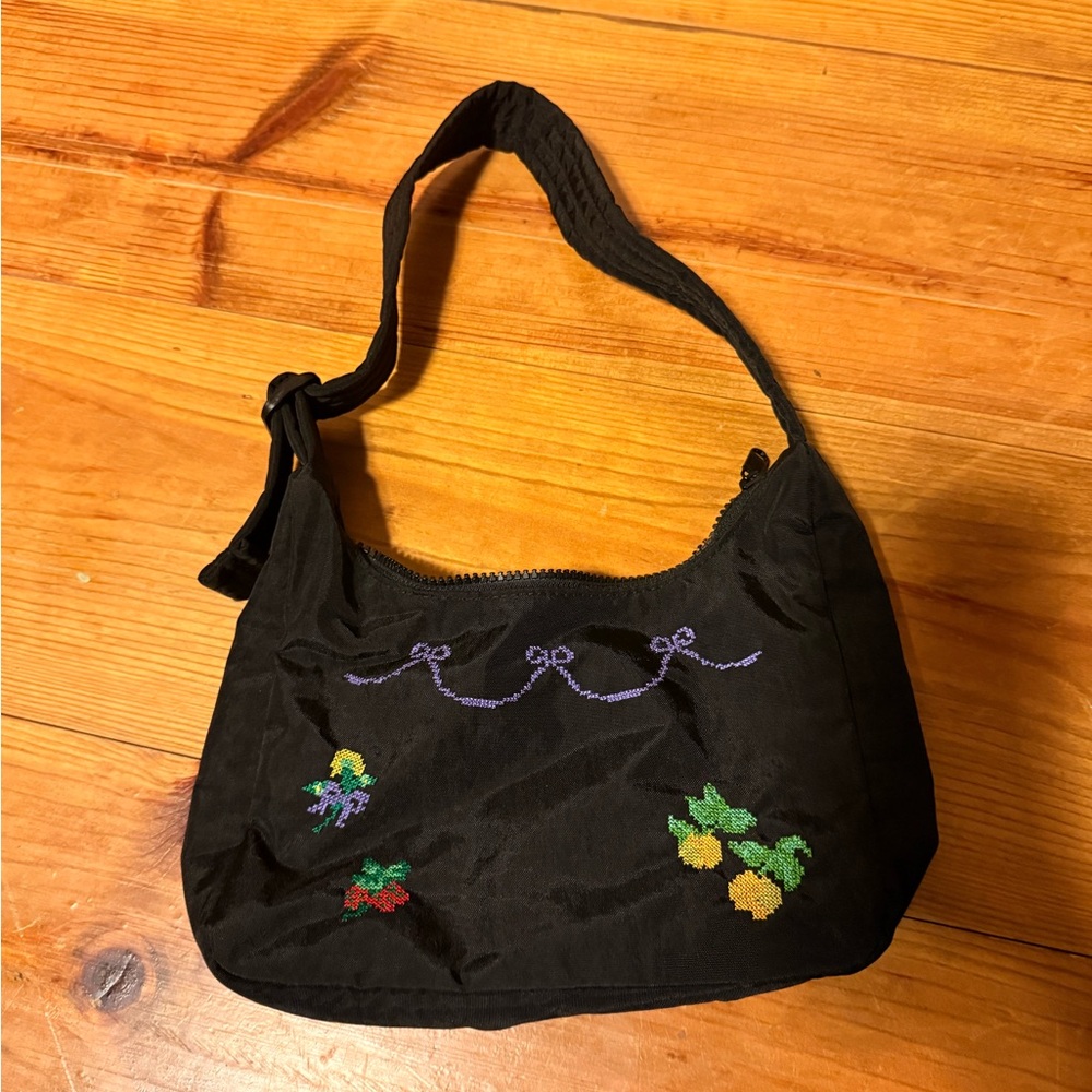 Baggu Embroidered Black Shoulder Bag